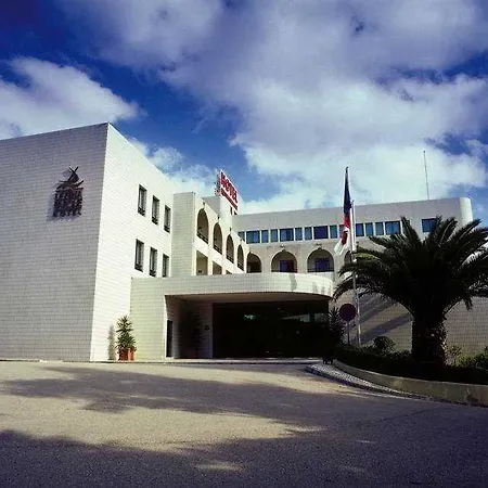ホテル Leziria Parque 4*