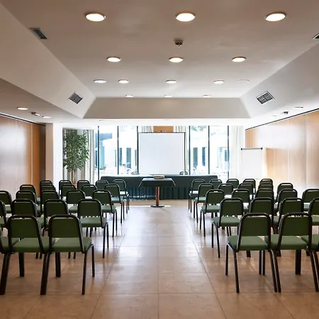 Hotel Leziria Parque 4*