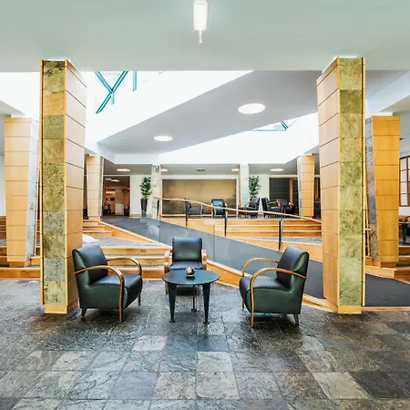 Hotel Leziria Parque 4*