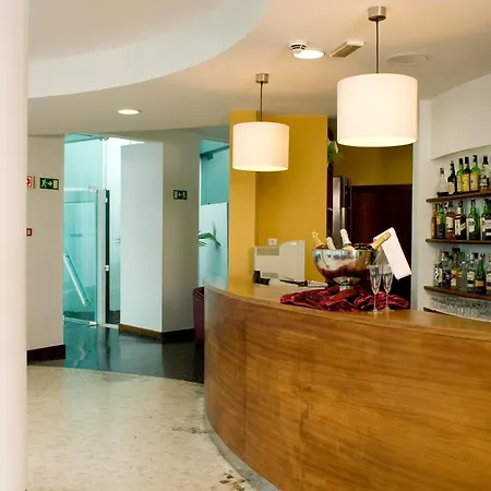 فندق Leziria Parque 4*