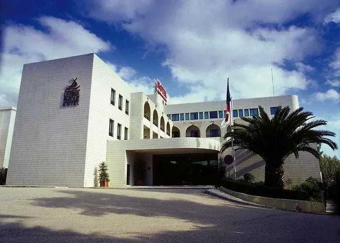 מלון Leziria Parque 4*